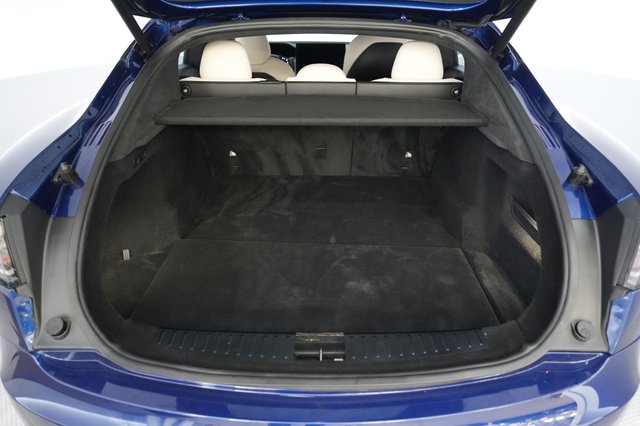 2022 Tesla Model S — photo 6 of 21