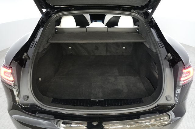 2023 Tesla Model S — photo 6 of 21