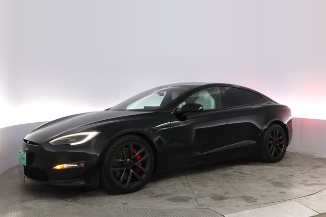 2023 Tesla Model S — photo 14 of 21