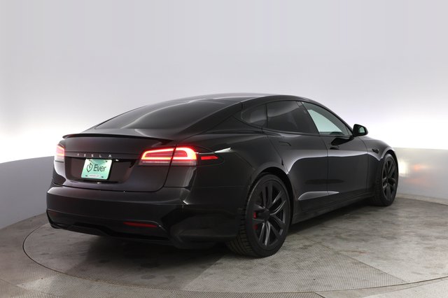 2023 Tesla Model S — photo 2 of 21