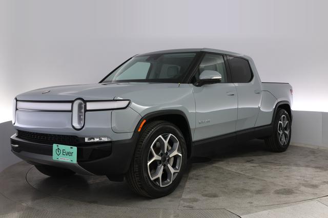 2023 Rivian R1T — VIN 7FCTGBAA8PN028437
