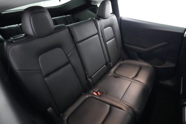 2023 Tesla Model Y — photo 4 of 23