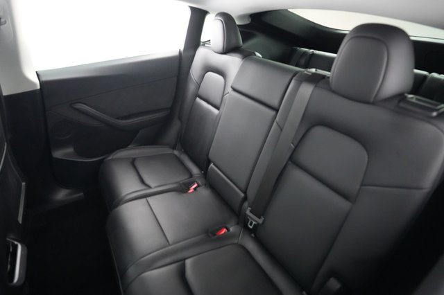 2023 Tesla Model Y — photo 19 of 23