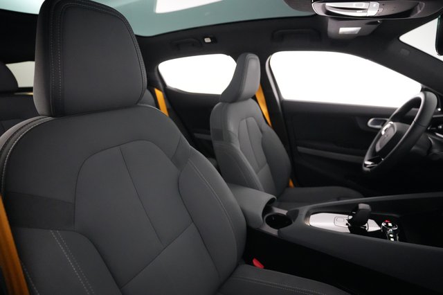 2023 Polestar 2 — photo 18 of 21