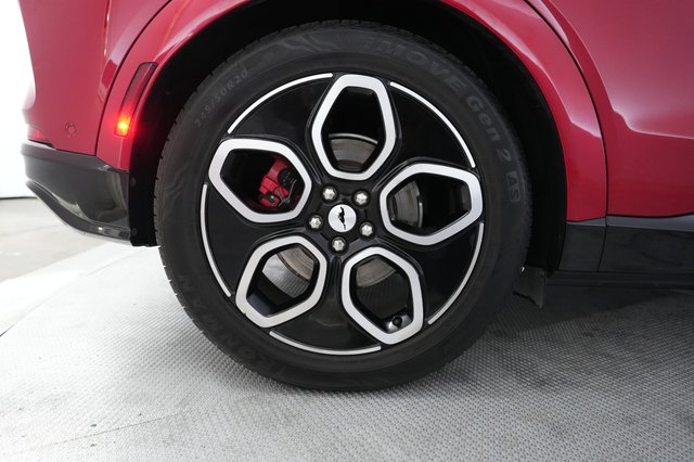 2023 Ford Mustang Mach-E — photo 17 of 21