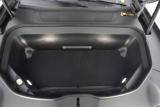 2024 Rivian R1S — photo 24 of 25