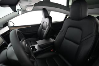 2024 Tesla Model Y — photo 3 of 22