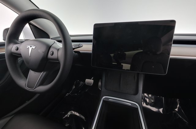 2024 Tesla Model Y — photo 20 of 22