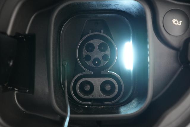 2024 Polestar 2 — photo 8 of 21