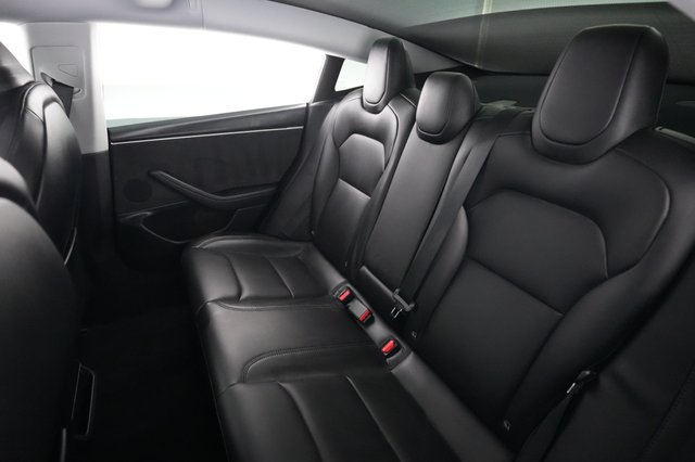 2025 Tesla Model 3 — photo 19 of 21