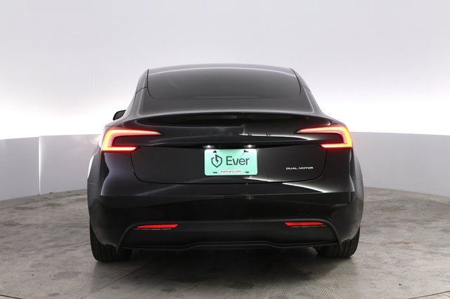 2025 Tesla Model 3 — photo 12 of 21