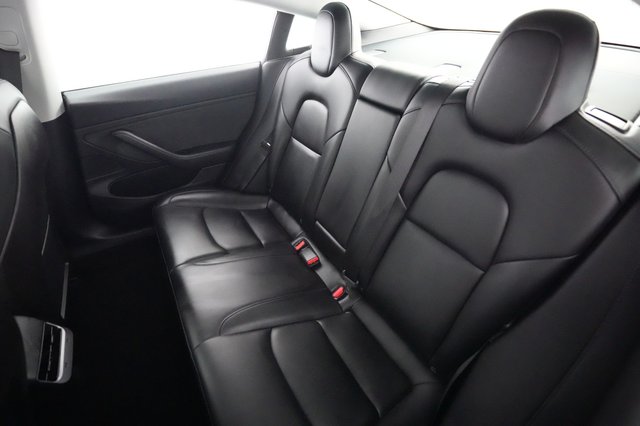 2019 Tesla Model 3 — photo 19 of 21