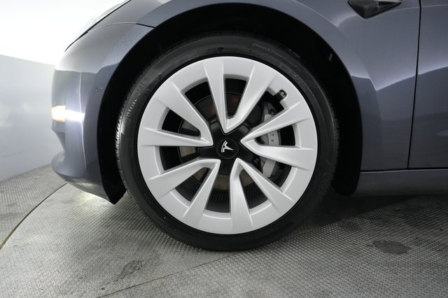 2022 Tesla Model 3 — photo 15 of 21