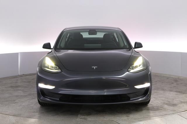 2022 Tesla Model 3 — photo 9 of 21