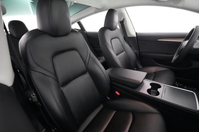 2023 Tesla Model 3 — photo 3 of 22