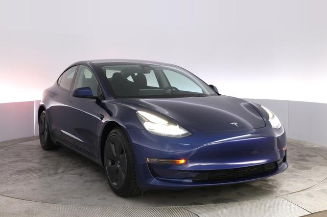 2023 Tesla Model 3 — photo 10 of 22
