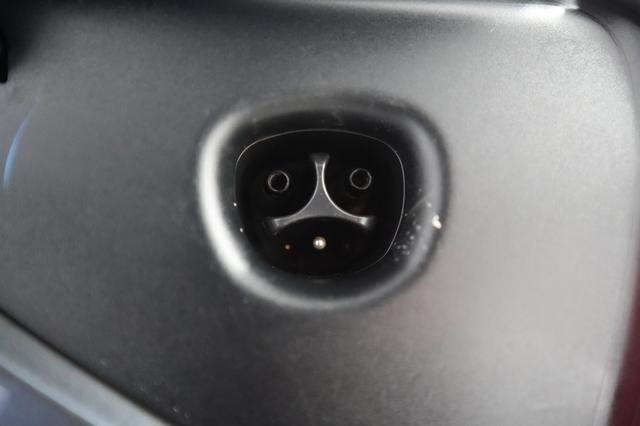 2023 Tesla Model Y — photo 8 of 21