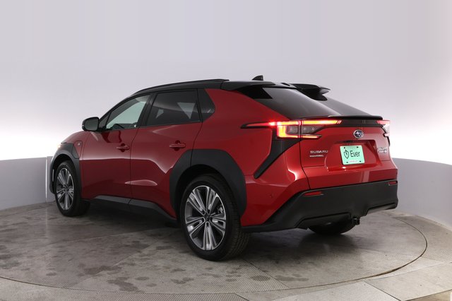2023 Subaru Solterra — photo 13 of 20
