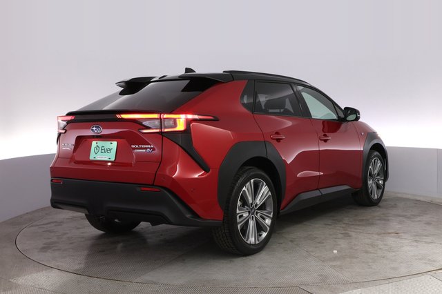2023 Subaru Solterra — photo 2 of 20