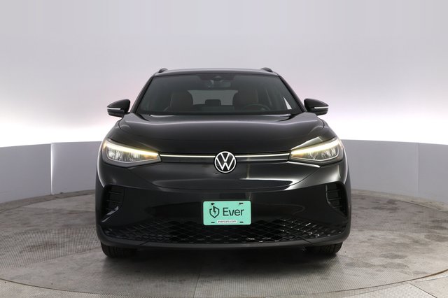 2023 Volkswagen ID.4 — photo 9 of 20