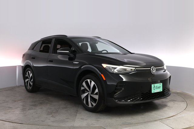 2023 Volkswagen ID.4 — photo 10 of 20