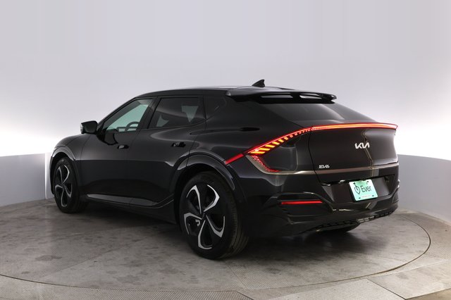 2024 Kia EV6 — photo 13 of 21