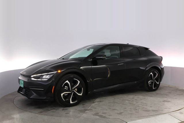 2024 Kia EV6 — photo 14 of 21