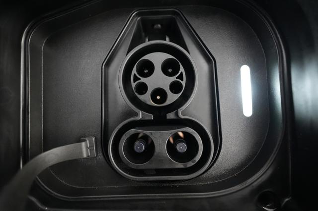 2025 Polestar 3 — photo 8 of 21