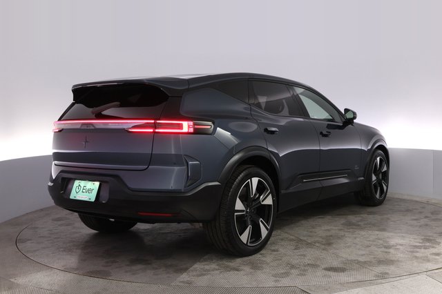 2025 Polestar 3 — photo 2 of 21