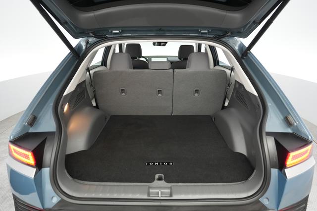 2024 Hyundai IONIQ 5 — photo 6 of 26