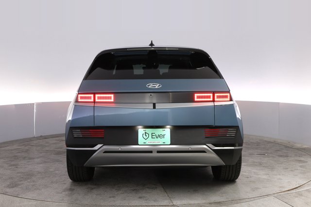 2024 Hyundai IONIQ 5 — photo 12 of 26
