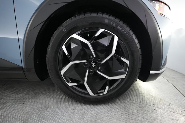 2024 Hyundai IONIQ 5 — photo 16 of 26