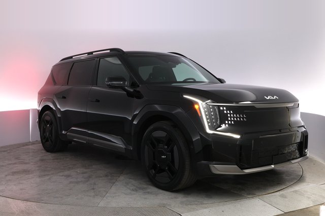 2024 Kia EV9 — photo 10 of 23