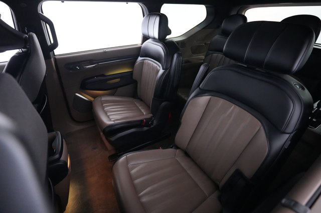 2024 Kia EV9 — photo 19 of 23