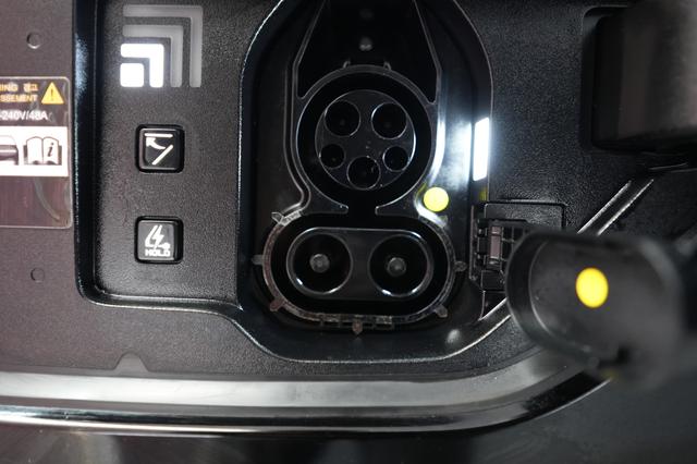 2024 Kia EV9 — photo 8 of 23