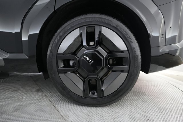 2024 Kia EV9 — photo 7 of 23