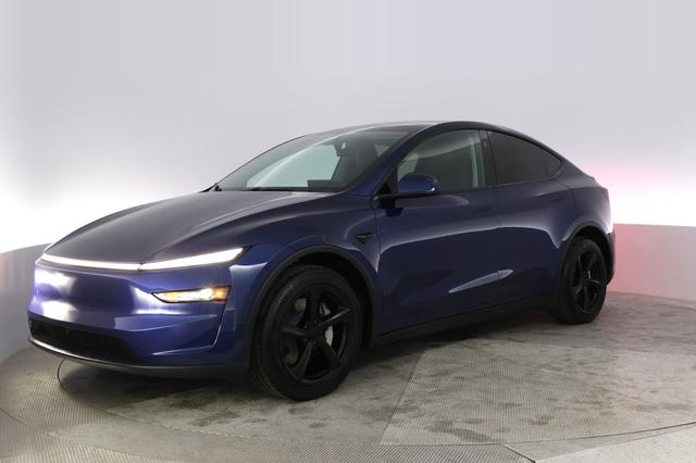 2026 Tesla Model Y — VIN 7SAYGDED7TF392761