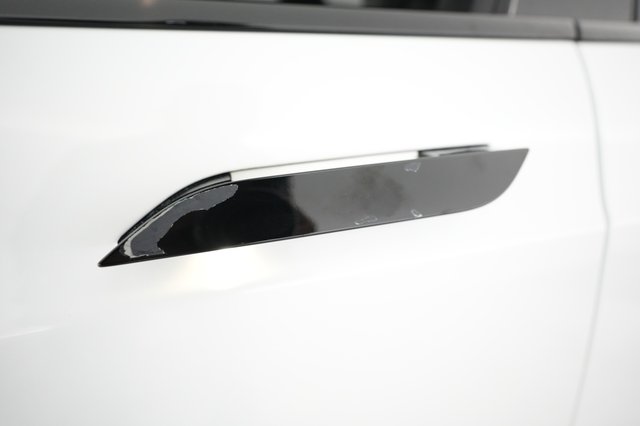 2022 Tesla Model S — photo 21 of 22