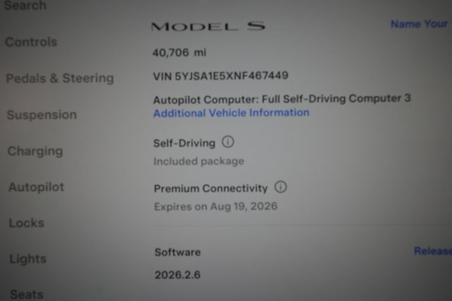 2022 Tesla Model S — photo 5 of 22
