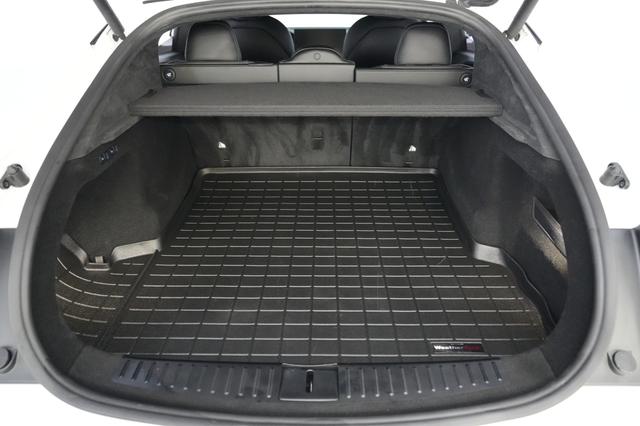 2022 Tesla Model S — photo 6 of 22