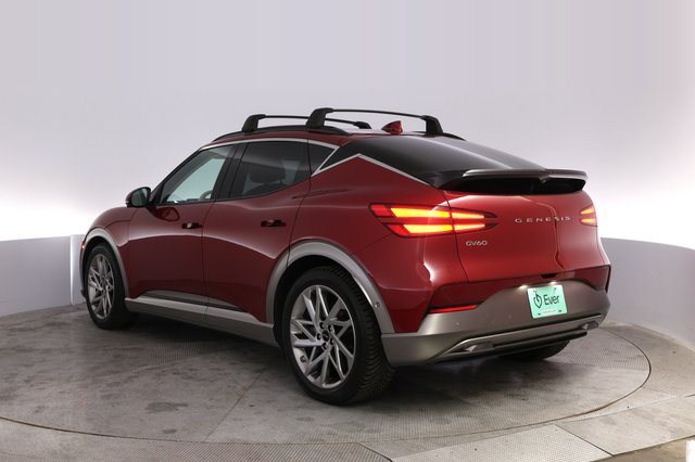 2023 Genesis GV60 — photo 13 of 21