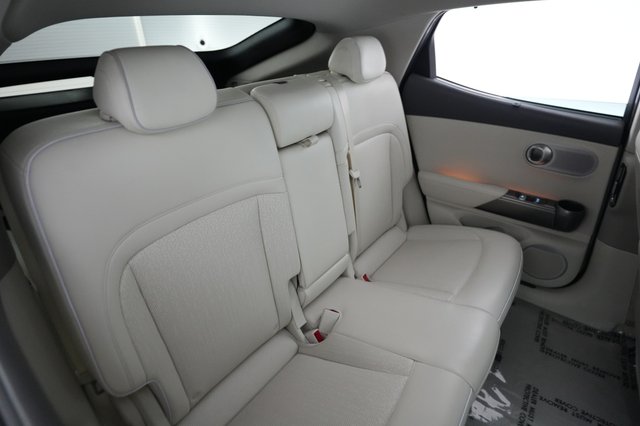 2023 Genesis GV60 — photo 4 of 21