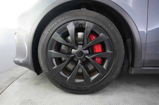 2023 Tesla Model X — photo 15 of 24