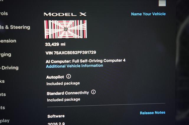 2023 Tesla Model X — photo 5 of 24