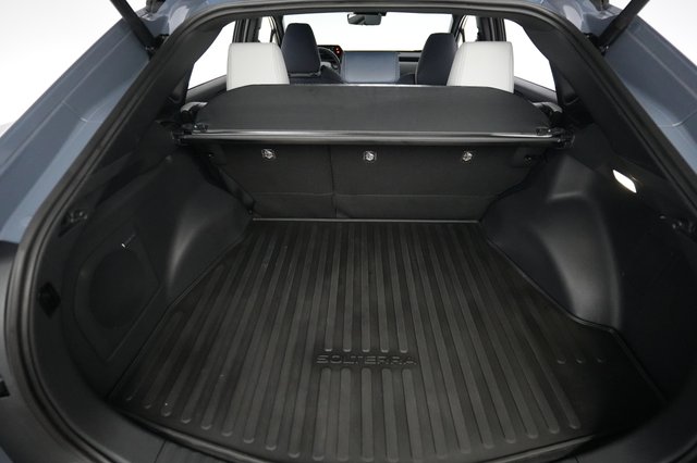 2023 Subaru Solterra — photo 6 of 21