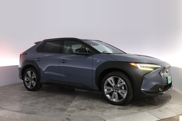 2023 Subaru Solterra — photo 11 of 21