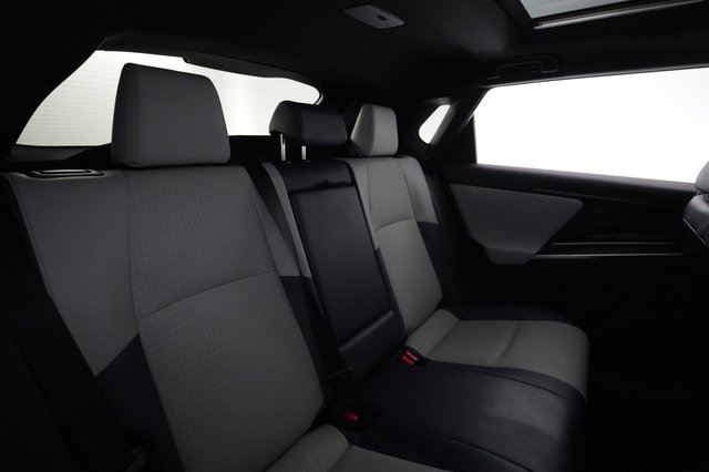 2023 Subaru Solterra — photo 4 of 21