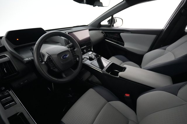 2023 Subaru Solterra — photo 18 of 21