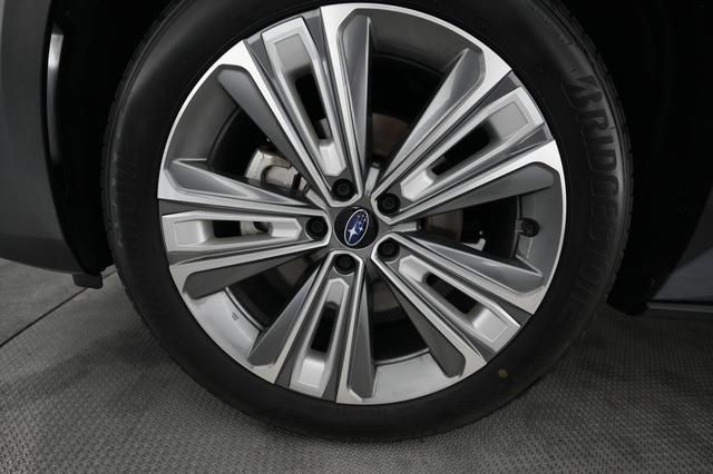 2023 Subaru Solterra — photo 7 of 21