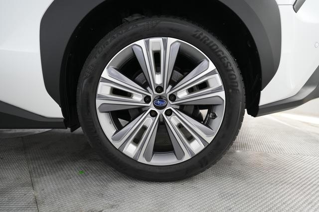 2023 Subaru Solterra — photo 7 of 22